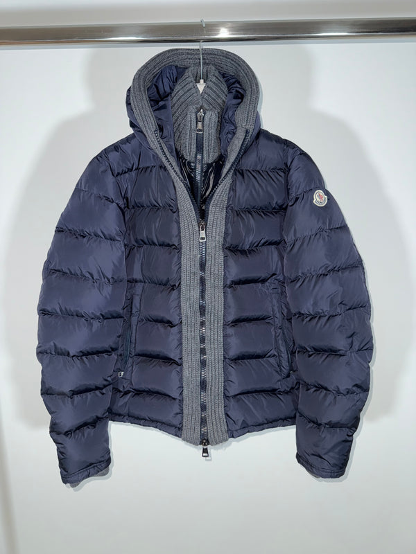 Moncler Canut Jacket Size 4 Navy Blue